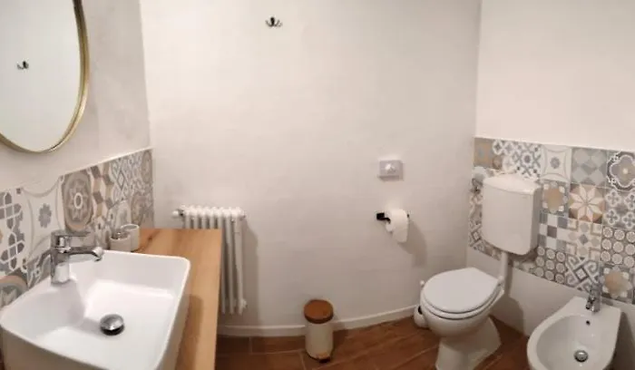 Magalocanda Stanze Sotto Al Castello Bed & Breakfast 3*